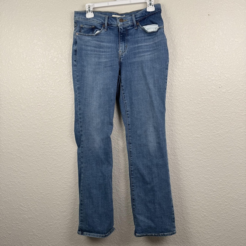 Levis Classic Bootcut Jeans Womens 6 Medium Wash Blue Denim 30x30 39252-0027